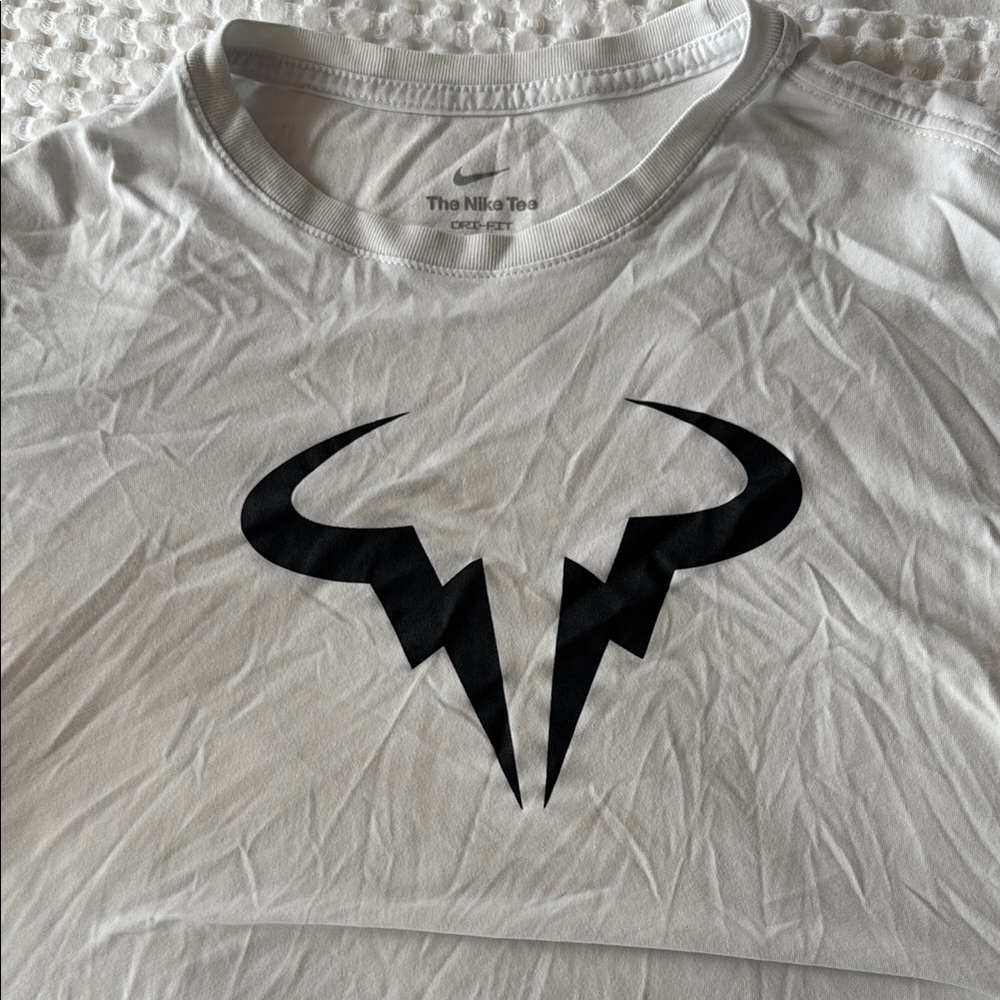 Nike Men's White T-Shirt with Black Logo